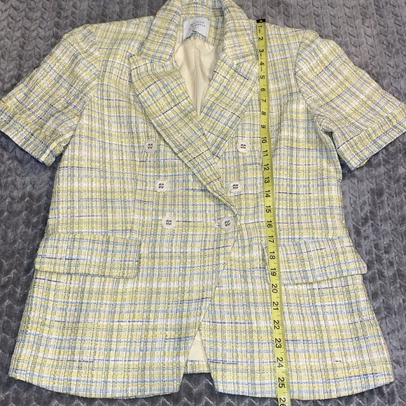 Maison d'Amelie Paris Tweed Short Sleeve Blazer/Jacket & Shorts. Multi Color. - Picture 4 of 13
